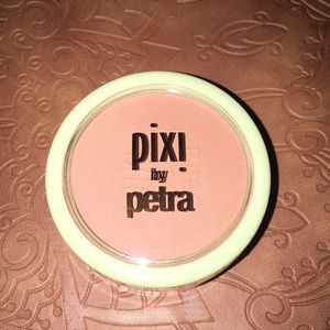 Pick by Petra face blush